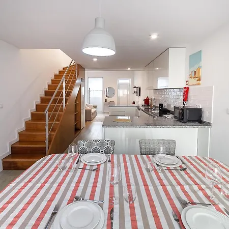 Casinha Da Rita By Sweet * アヴェイロ